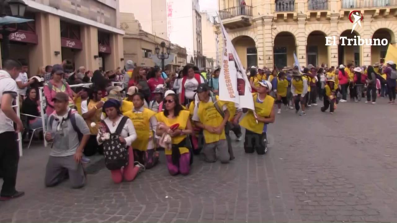#Milagro para el mundo - La emoción de llegar de unos 8.000 peregrinos de la Puna