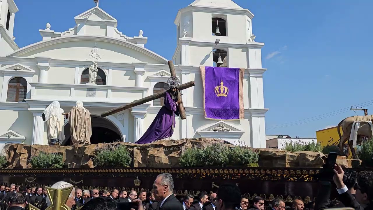 Salida Jesús Nazareno de los Milagros, Jueves del Silencio 2026.