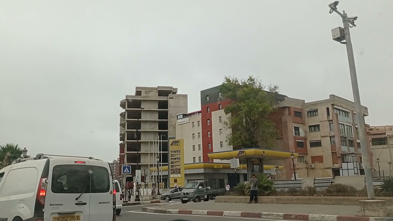 Driving in Algiers - From Bab El Oued to Birkhadem - من باب الواد إلى بئر خادم