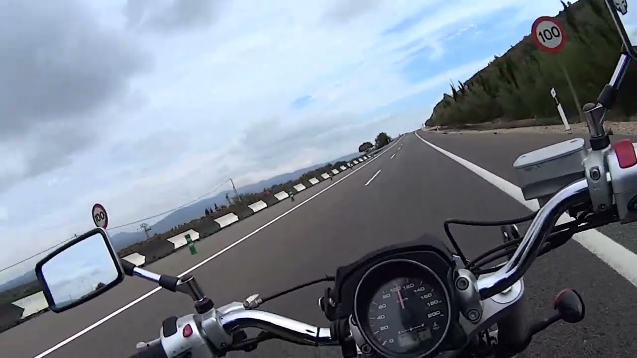 PRE ITV SUZUKI INTRUDER VZ 800