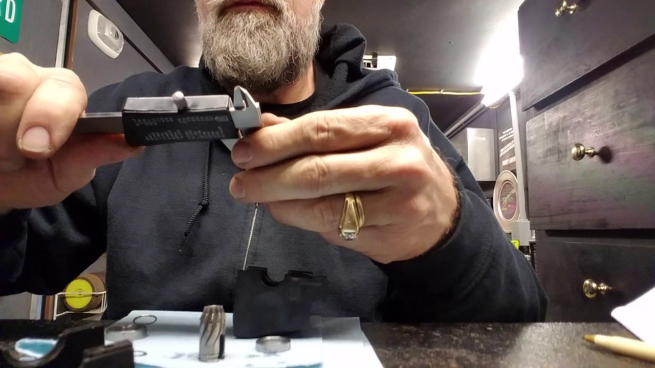How to shim pinion on HB Racing D817