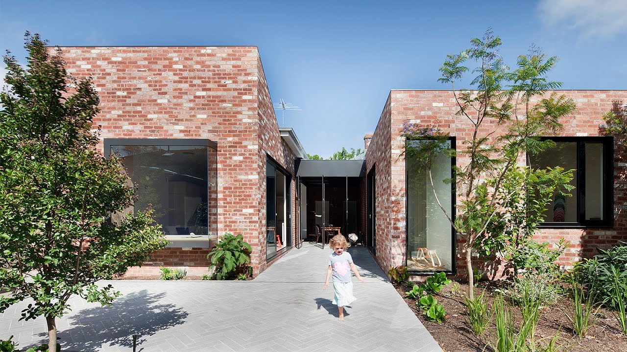 Beautiful Modern St Kilda East House | Area : 263 m&sup2;