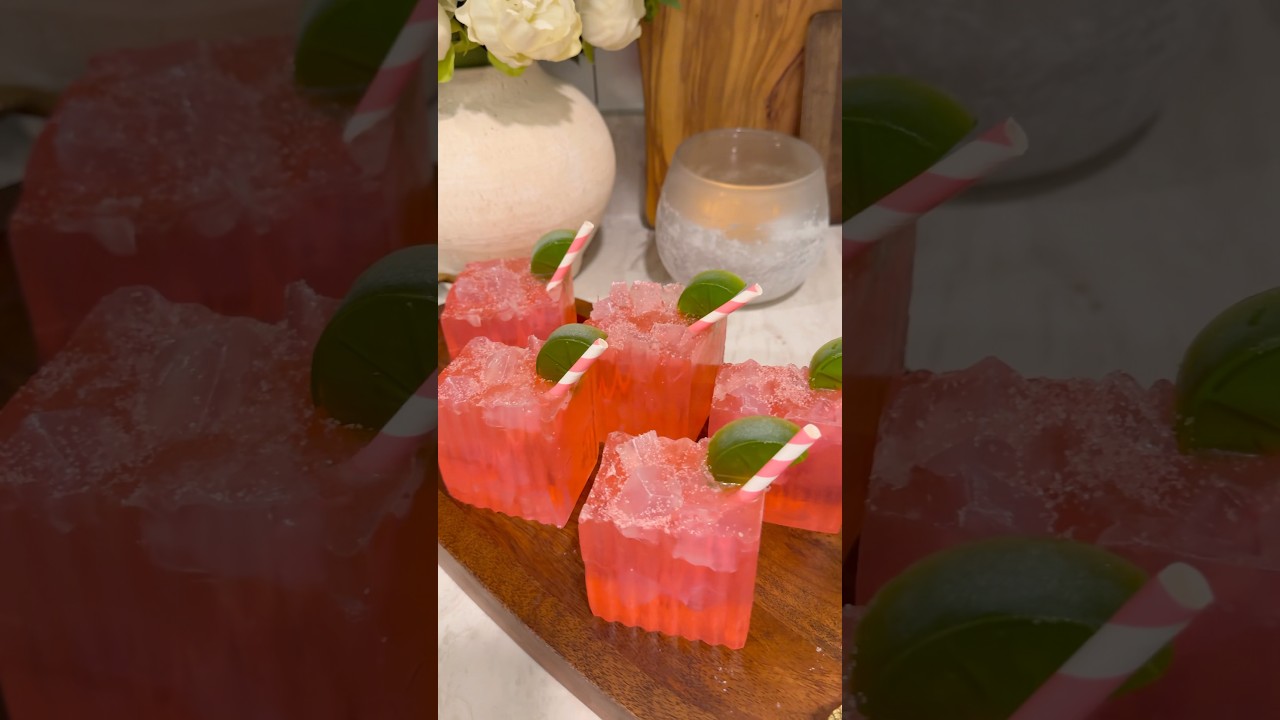 diy strawberry margarita soap 🍓🍹 #soapmaking #diysoap #diy #soapcutting #soap #soapcutting