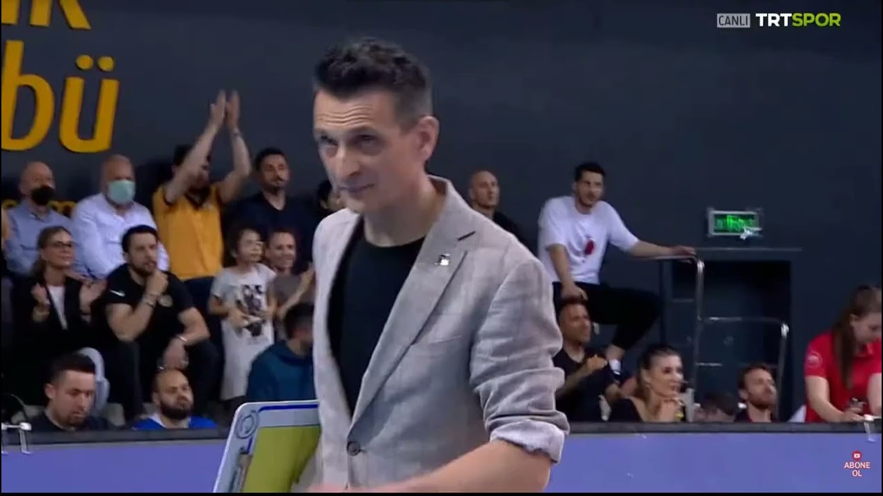 Fenerbahçe tam öndeyken, Kübra Akman maçı alıyor.Maçın kırılma anı!