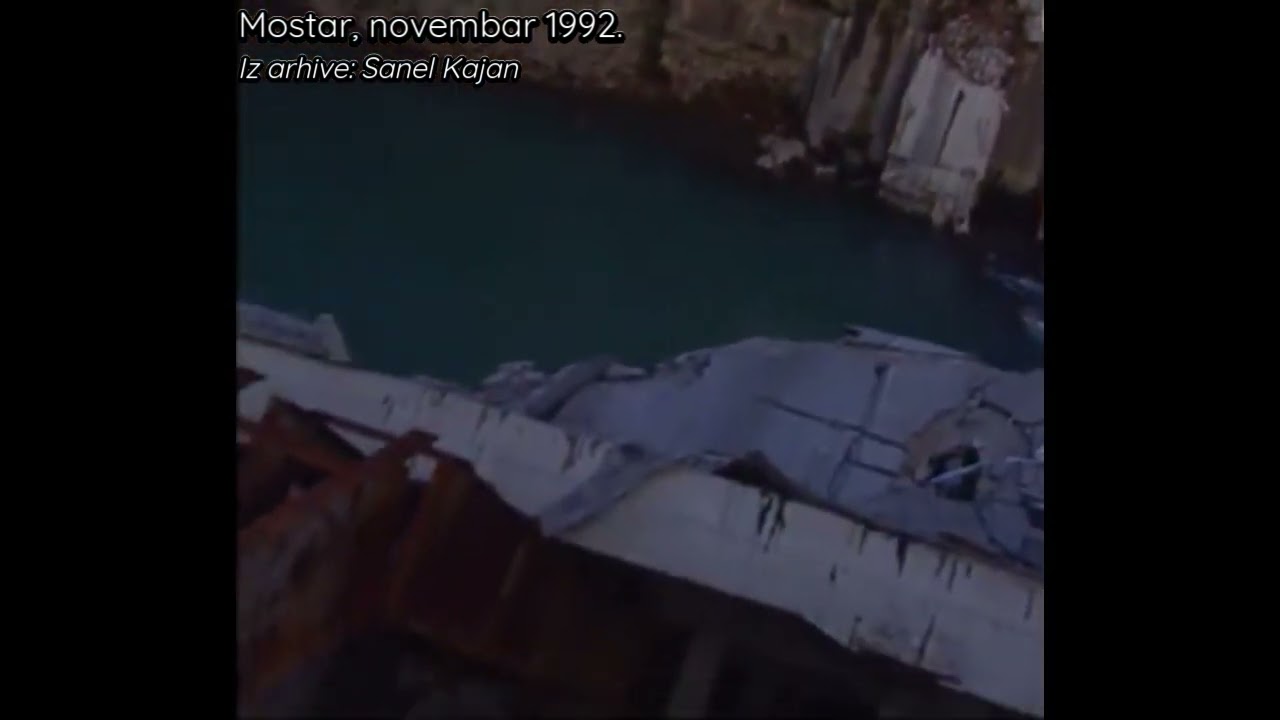 MOSTAR,  NOVEMBAR 1992. -  SRUSENI MOSTOVI