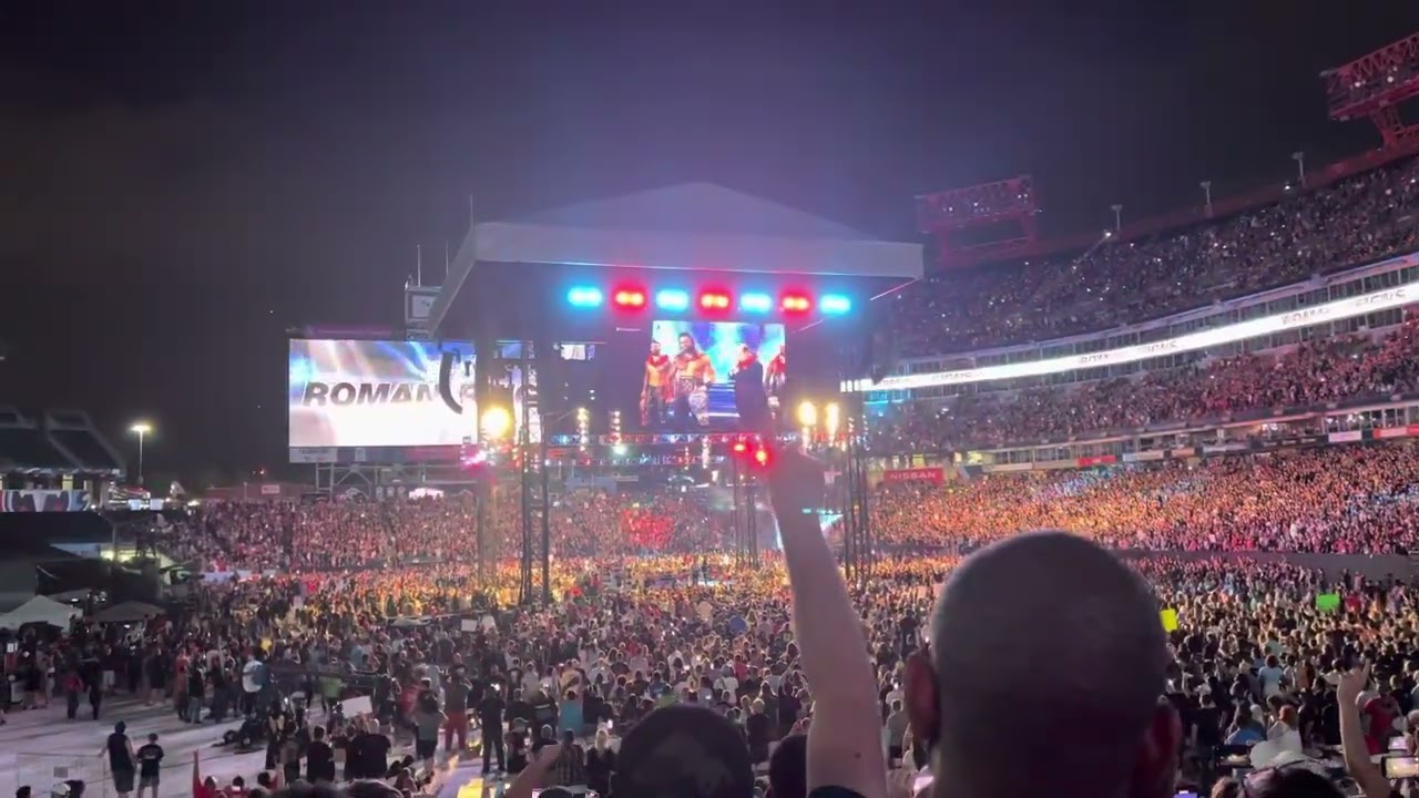 WWE ROMAN REIGNS SUMMERSLAM ENTRANCE LIVE