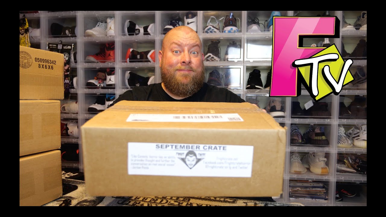 Busting opening the Fright Crate Horror Box