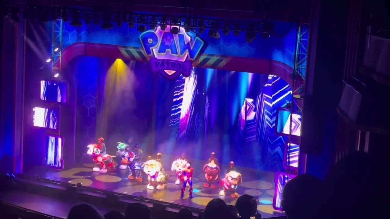 PAW Patrol Live! A Mighty Adventure - We are The Mighty Pups