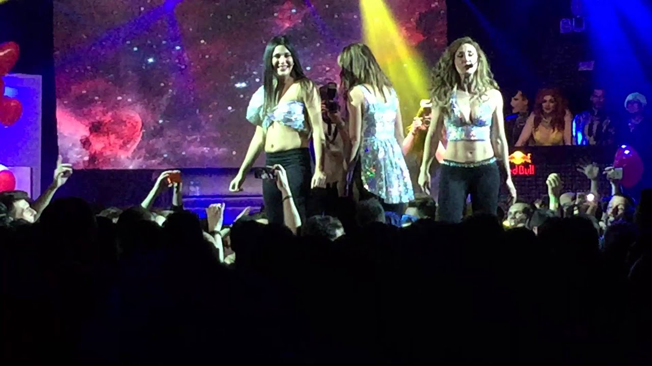 TESS en Que Trabaje Rita,  14 de febrero de 2016