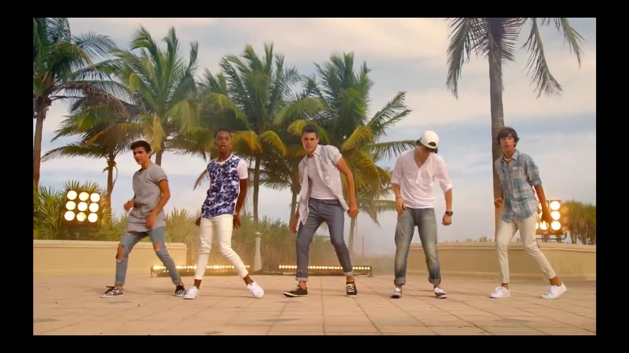 Bailando