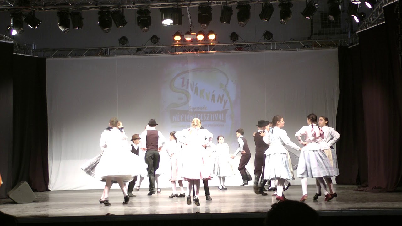 Mezőföldi táncok – Lókötő csoport- dr. Pesovár Ernő AMI  Szombathely