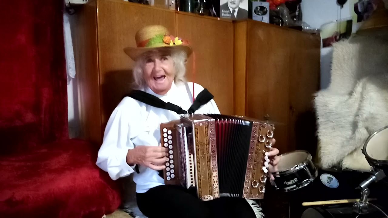 znám já jeden krásný zámek - heligonka
