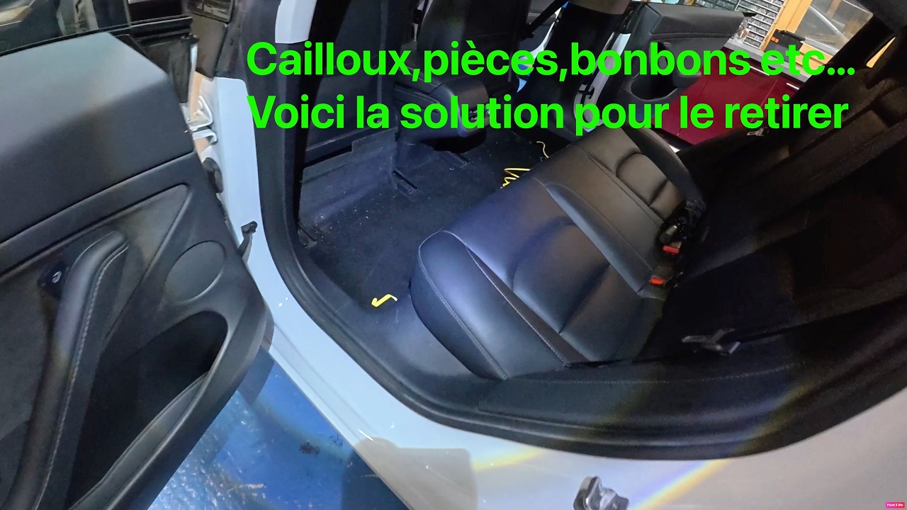 Objets qui roule sur le pack batterie de la tesla