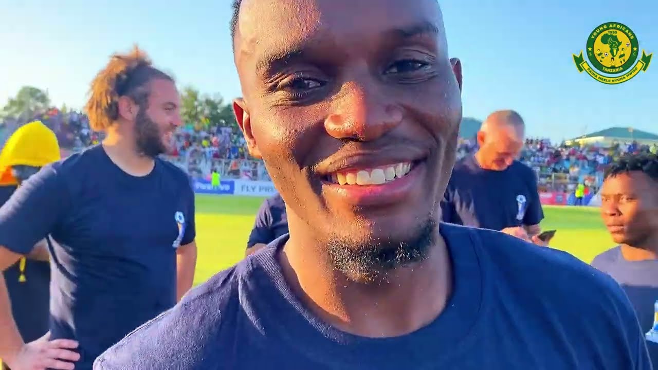 TAZAMA SHANGWE LA YANGA BAADA YA KUSHINDA UBINGWA WA KOMBE LA SHIRIKISHO LA AZAM.