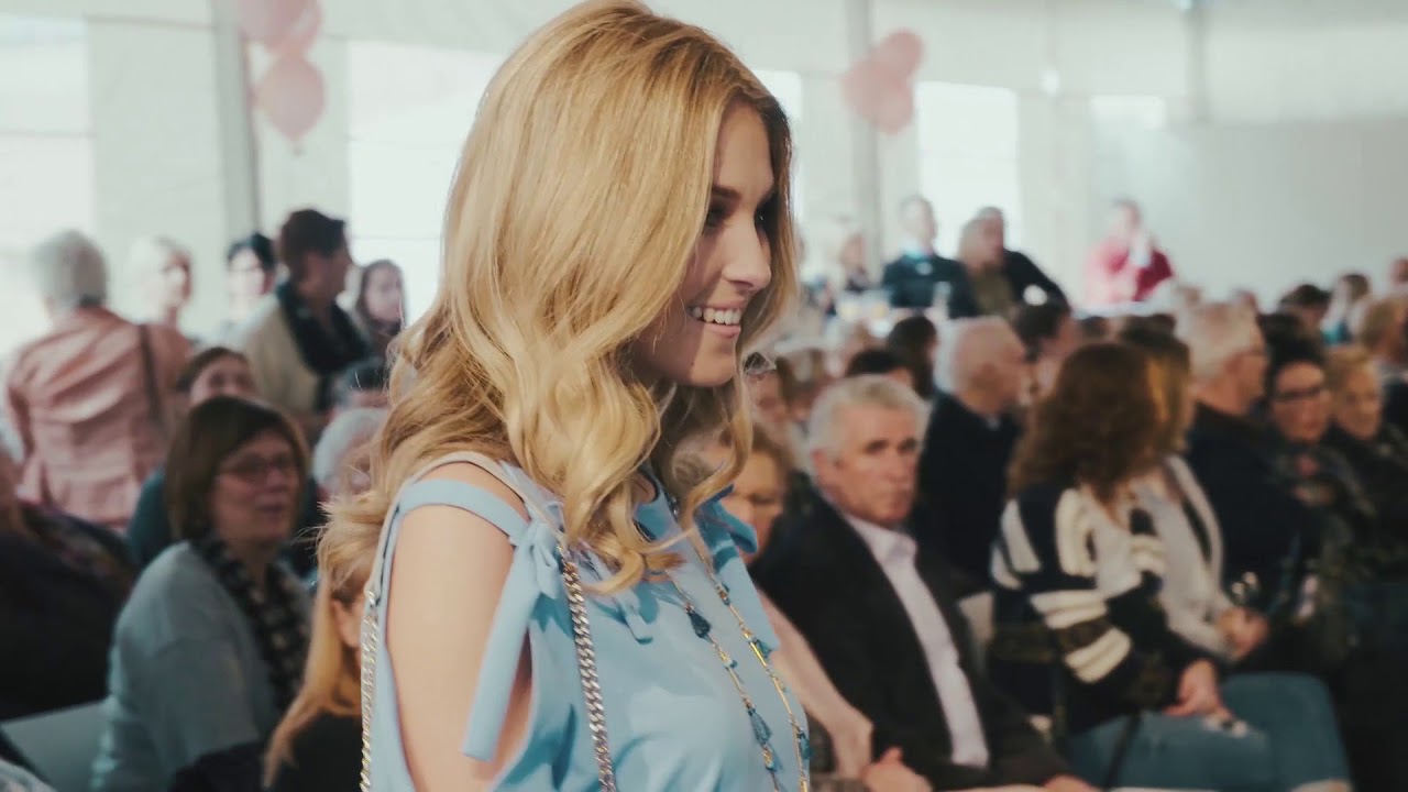 AURA Modeshow Aftermovie 1103