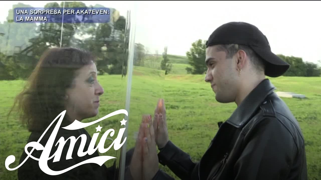 Amici 20 - Aka7even incontra la mamma