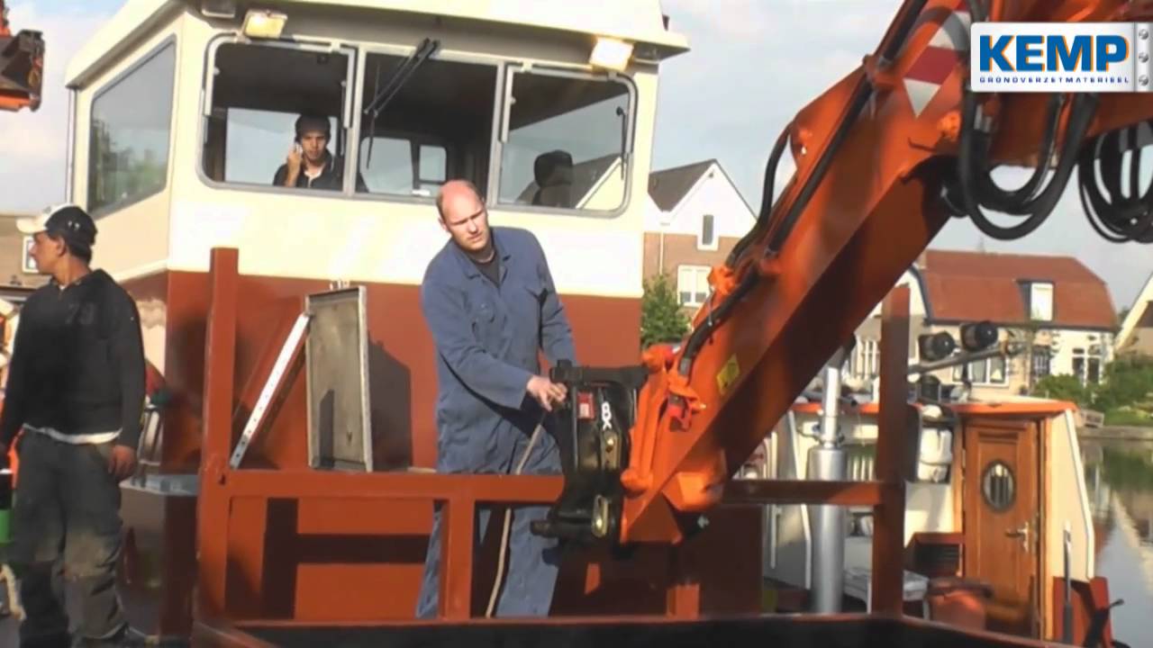 Kemp - Atlas 140W Graafmachine geleverd aan De Rijk bv