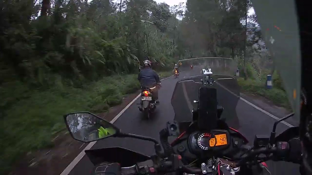 Asiknya jalan dibromo buat motoran