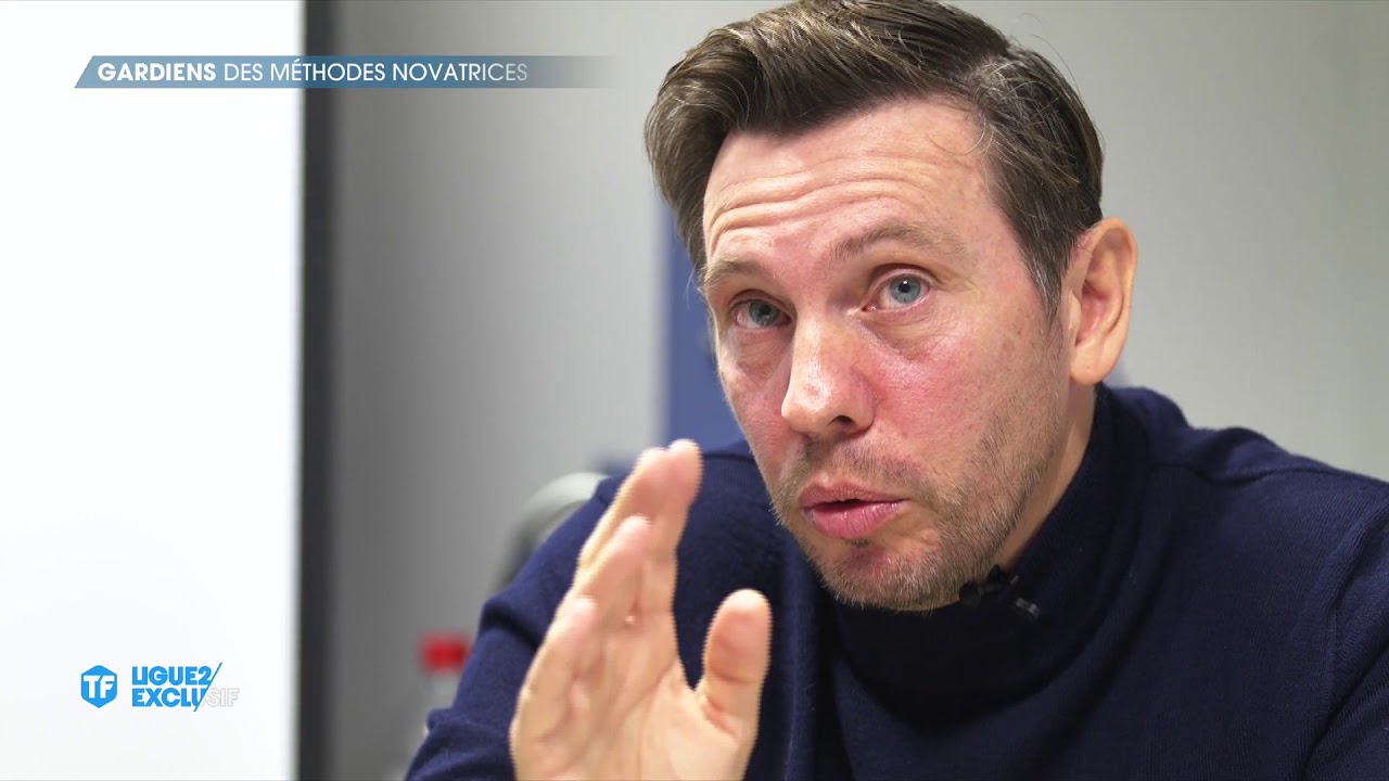 Reportage Téléfoot - des entrainements gardiens novateurs