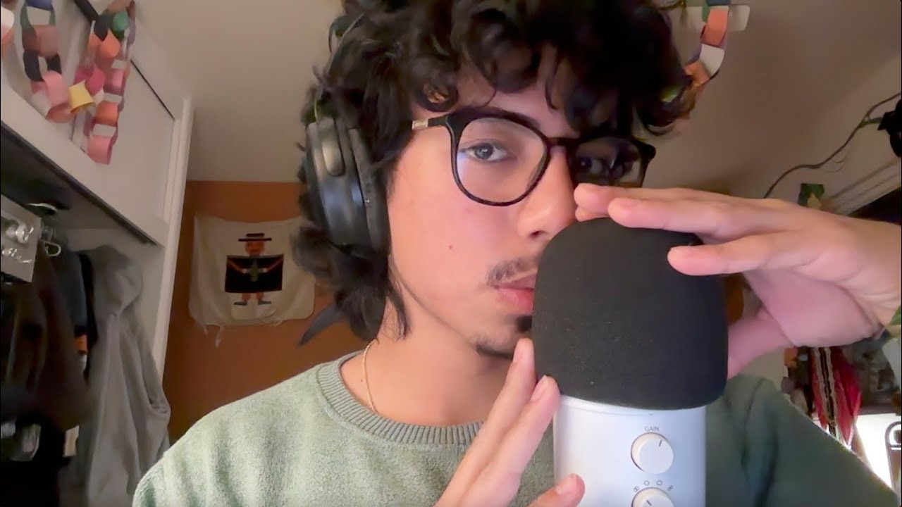 ASMR MOUTH SOUNDS & RAMBLE ❤️