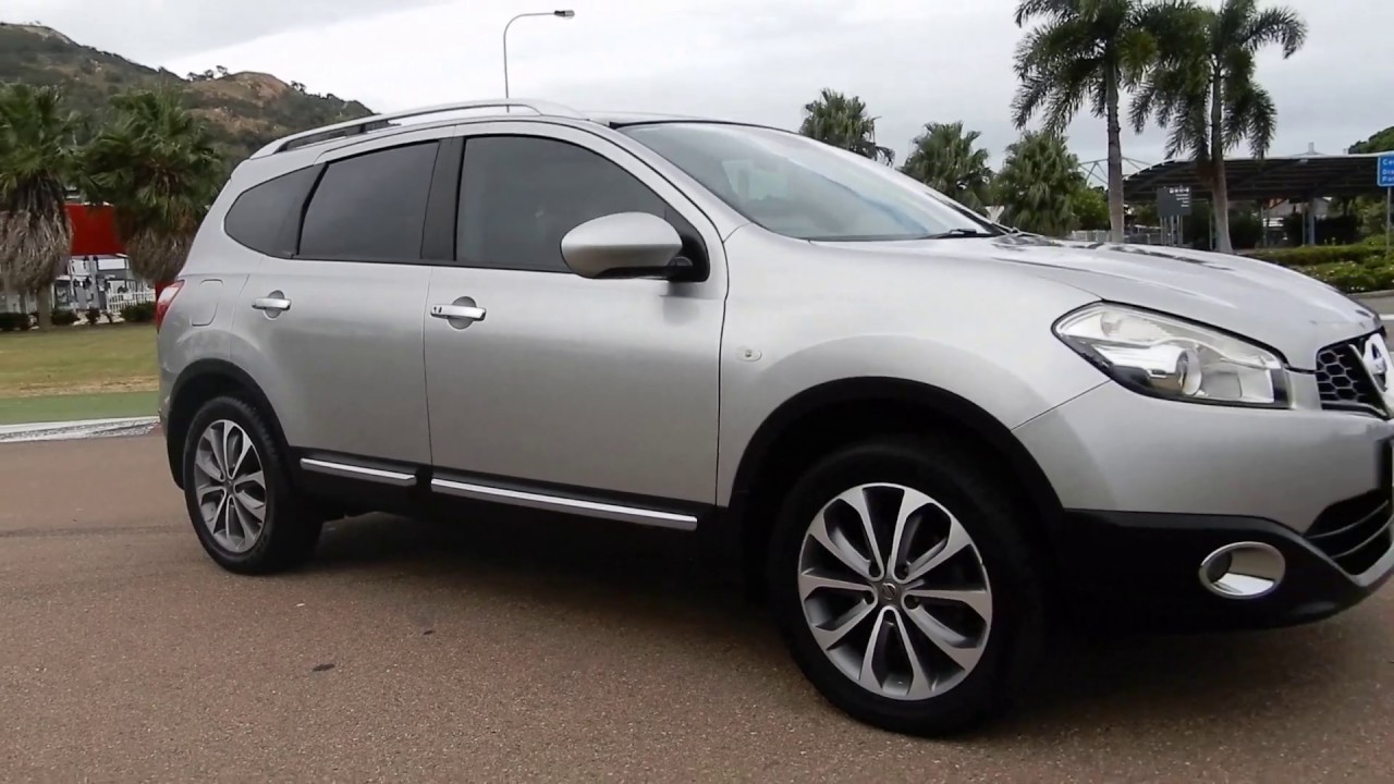 404585 2010 Nissan Dualis +2