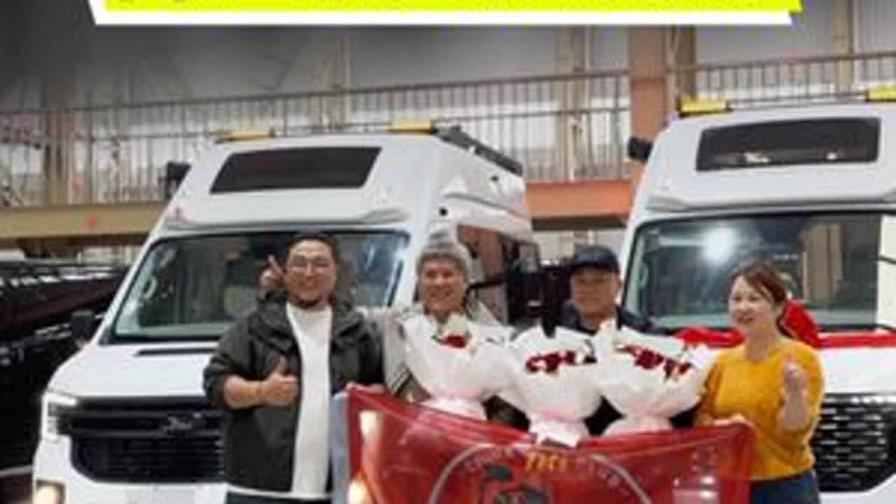 3款越界R6交车，客户满意度竟然…… @REGENT越界房车#越界房车#b型房车#福特T8