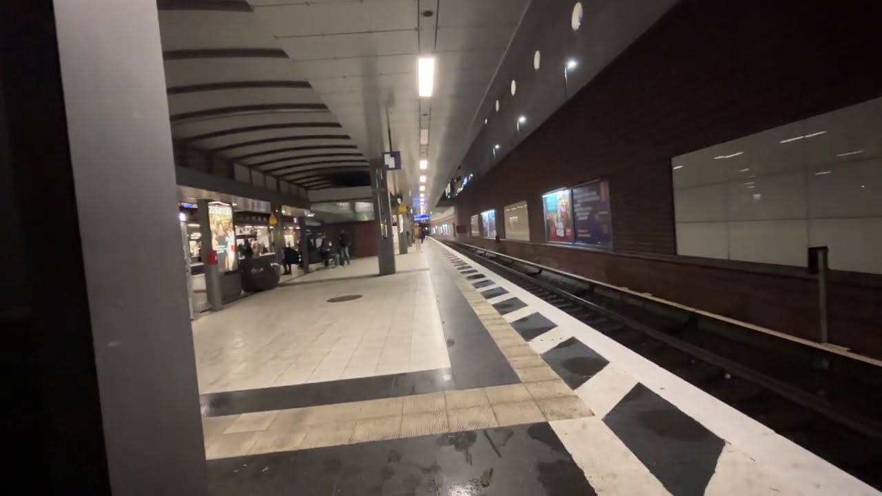 Einfahrt eines BR 481/482 als S1 in Richtung Nordbahnhof