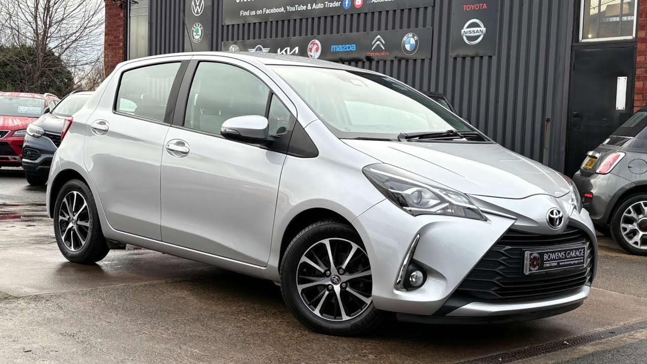 2019 (69) Toyota Yaris Icon Tech 1.5 VVT-I AUTO 5Dr in Tyrol Silver. 27k Miles. 6 Services. £12,500