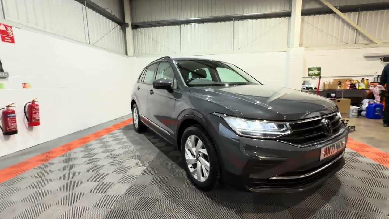 Volkswagen Tiguan 1.5 TSI Life DSG Euro 6 (s/s) 5dr