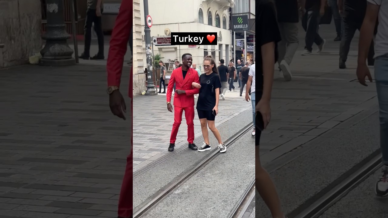 Станьте причиной чьей-то улыбки ✨ #индейка
