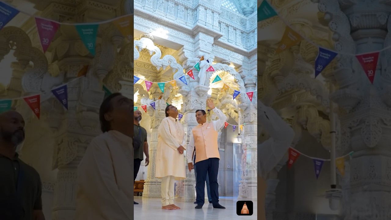 Mukesh, Radhika & Anant Ambani Visit Neasden Temple in London 🙏 | Spiritual Journey in UK