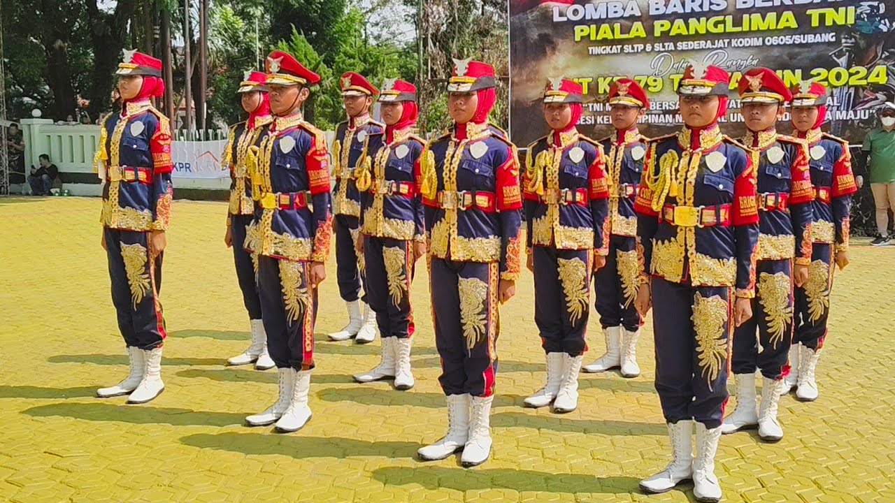 JUARA UMUM - PASKIBRA SMPN 2 CIPUNEGARA LBB PIALA PANGLIMA TNI