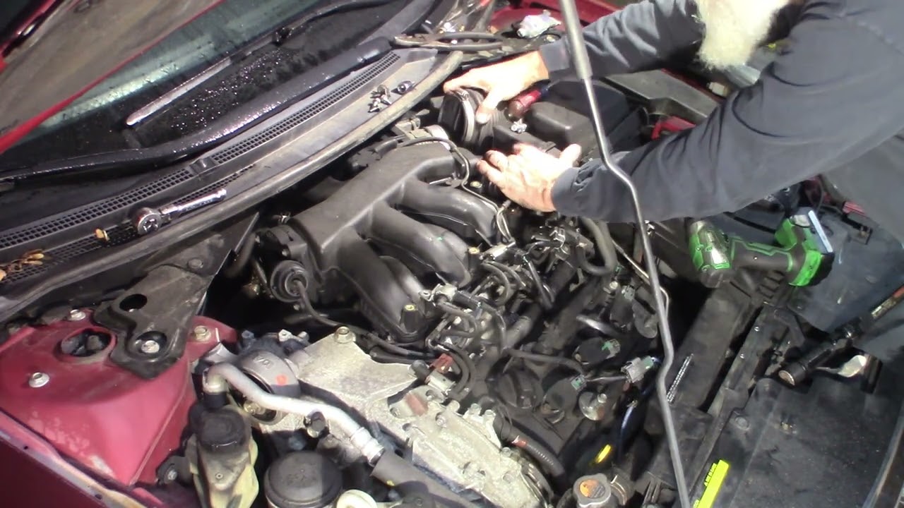 Катушки зажигания и свечи зажигания Nissan Altima 3.5R 2010 года — Часть 1