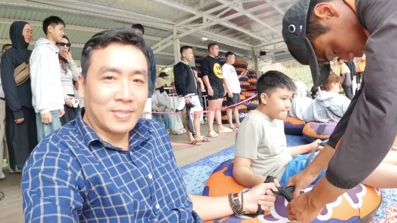 Trải nghiệm trượt phao khô ở puppy farm dalat 
