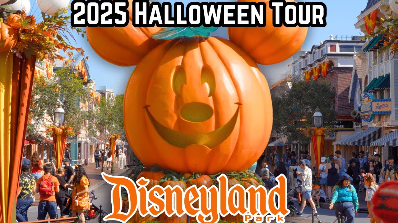 Disneyland Halloween 2025 Tour - Pumpkin Mickey + Haunted Mansion Holiday | 4K 60FPS