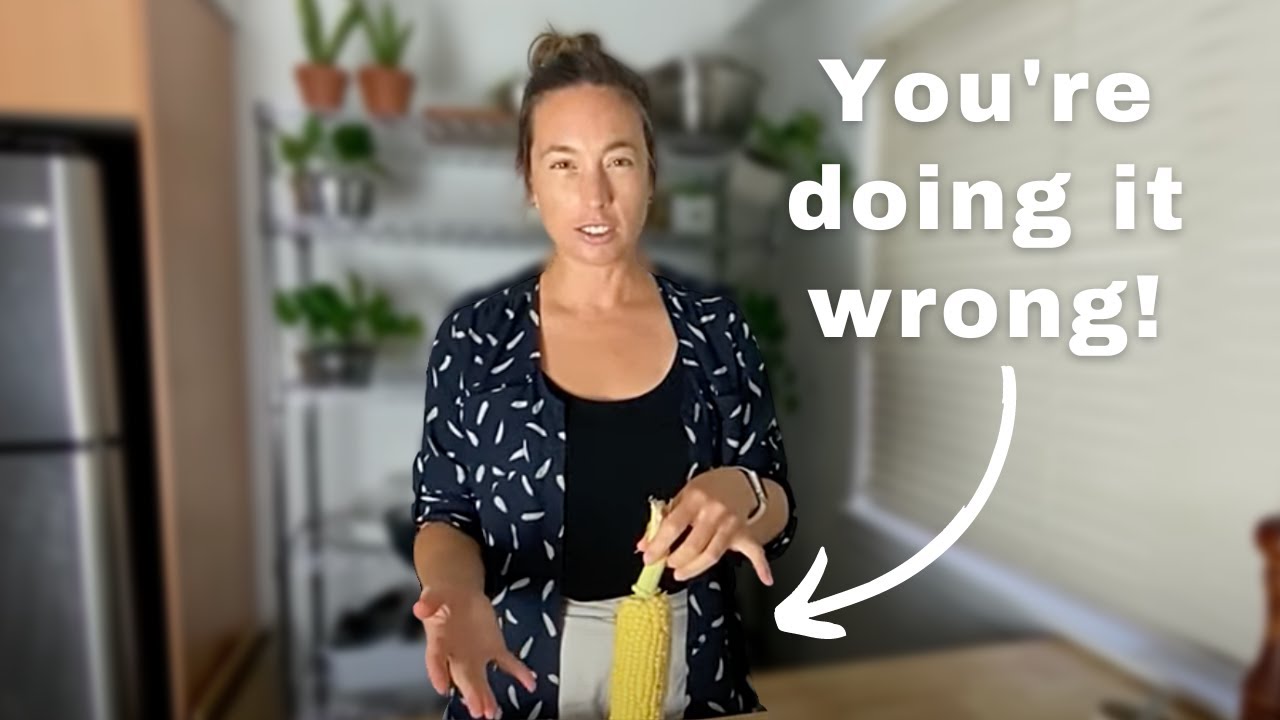 Как отделить кукурузу от початка! (Это проще, чем вы думаете!)