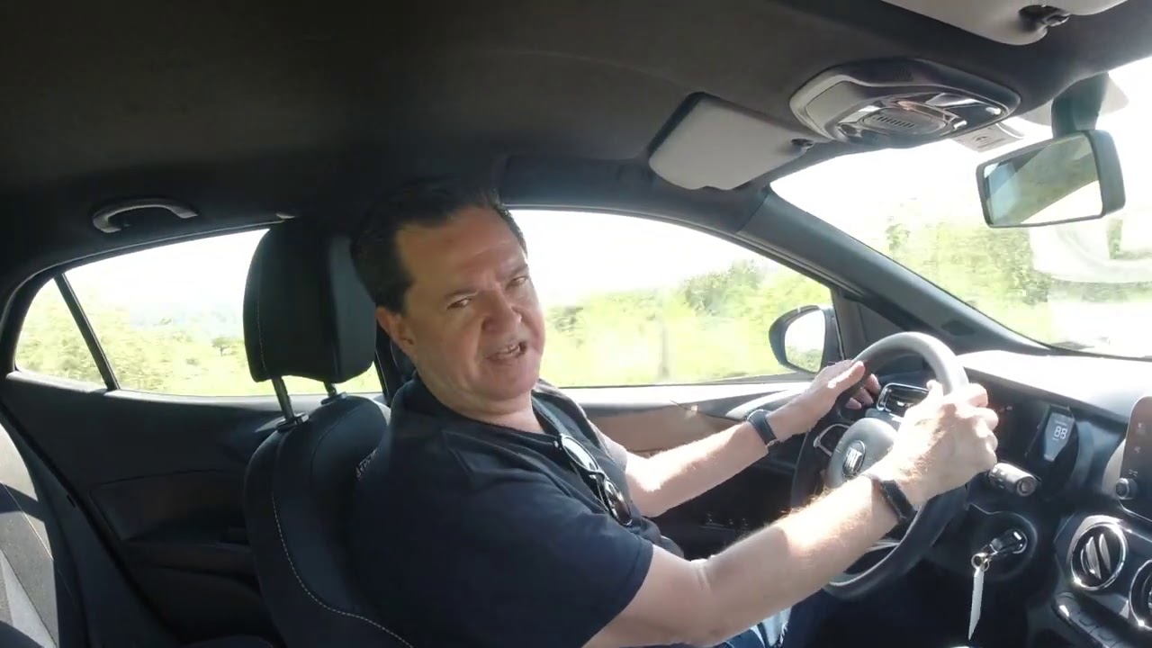 Fiat Argo. Cómodo, sólido, pero le falta potencia y le sobra precio.