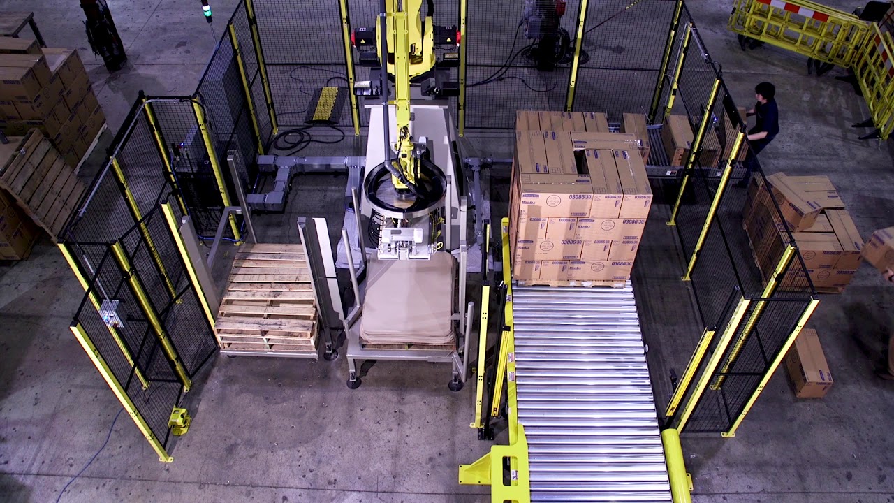 KPal CV Small Footprint Case Palletizing System With Fenceless Loading Zone