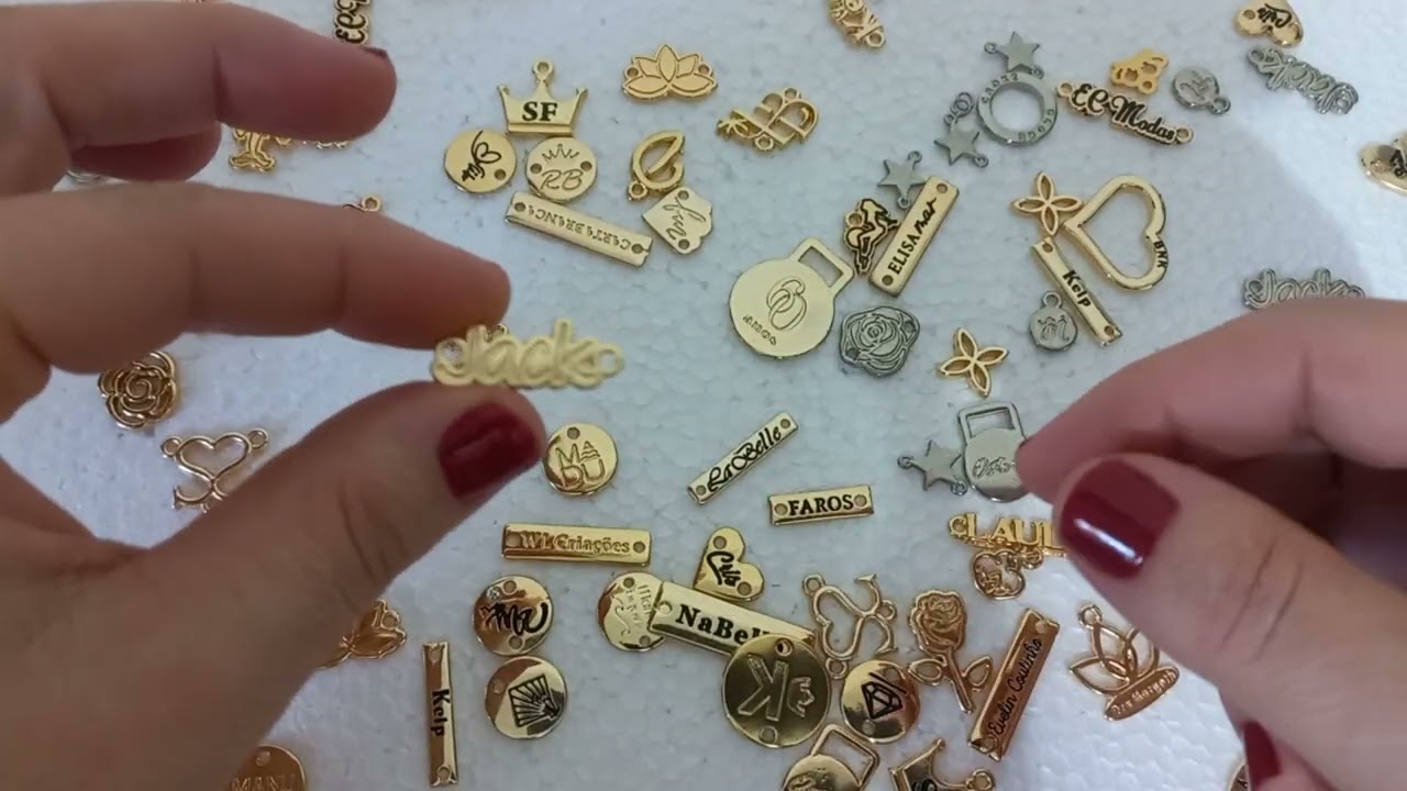 Quer obter suas Próprias Placas De Metal Personalizadas? Assista o vídeo