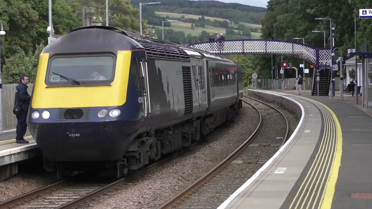 *HST STUCK HORN* 43145 arrives into Pitlochry with a stuck horn!