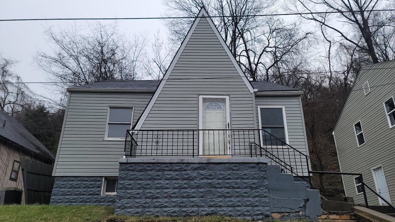 ☆SOLD☆ 2 bedroom Ridge Avenue Weirton West Virginia
