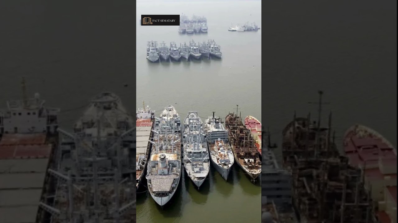 The Ghost Fleet Dozens of U S  Warships Just Rotting in a River