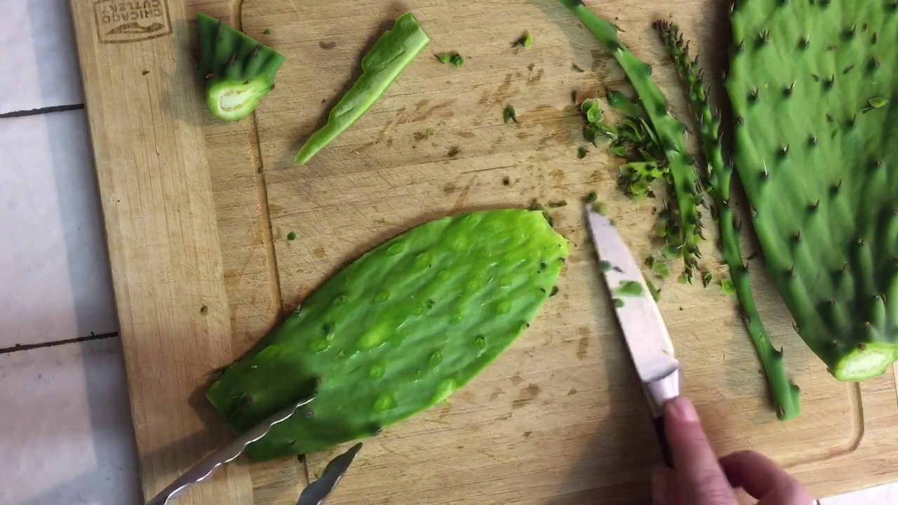 How to Clean Opuntia Cactus Pads (Prickly Pear or Nopal) for eating.