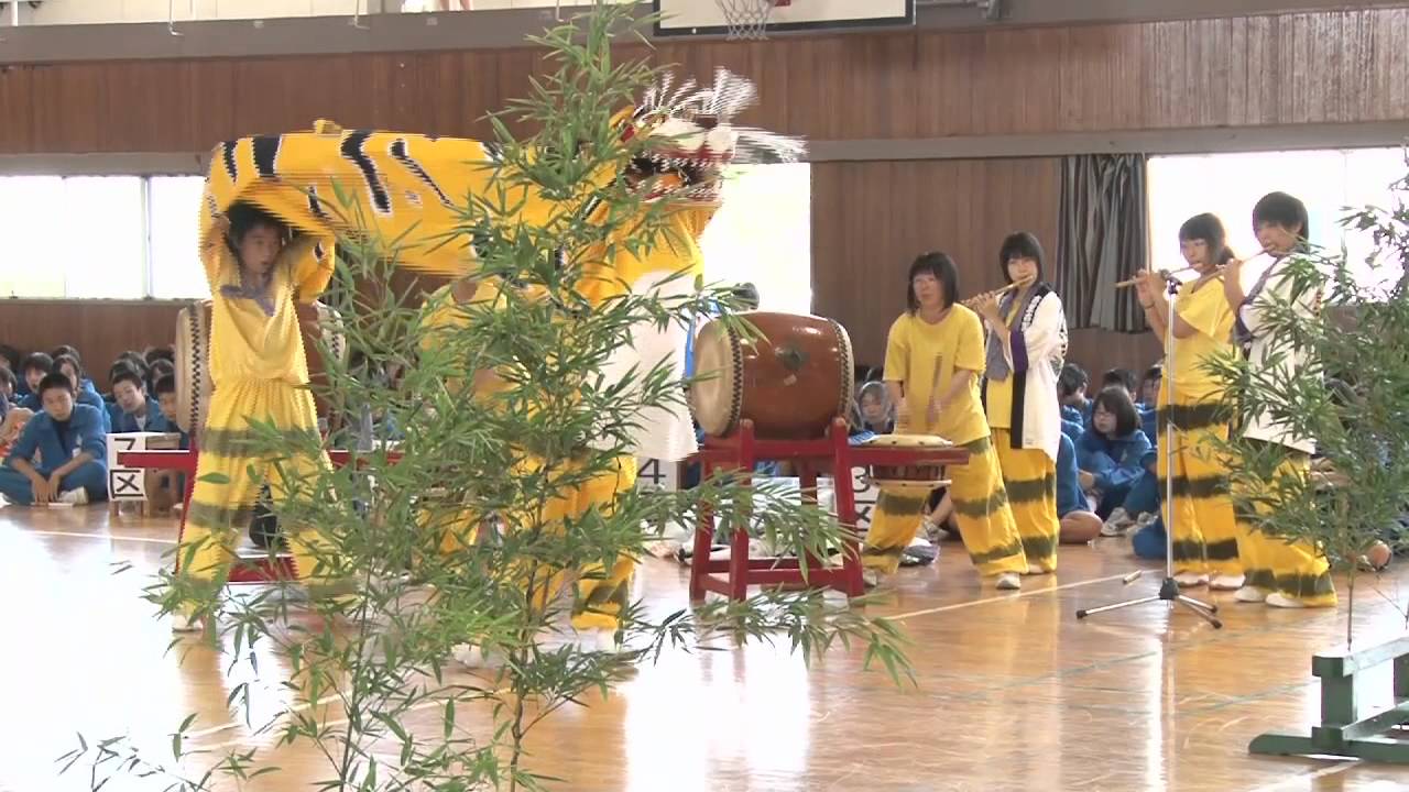 吉里吉里虎舞（吉里吉里中学校）