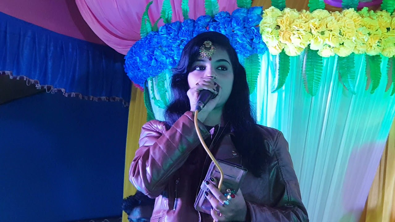 #Varsha Varma superhit hindi song ....कजरा मोहब्बत वाला