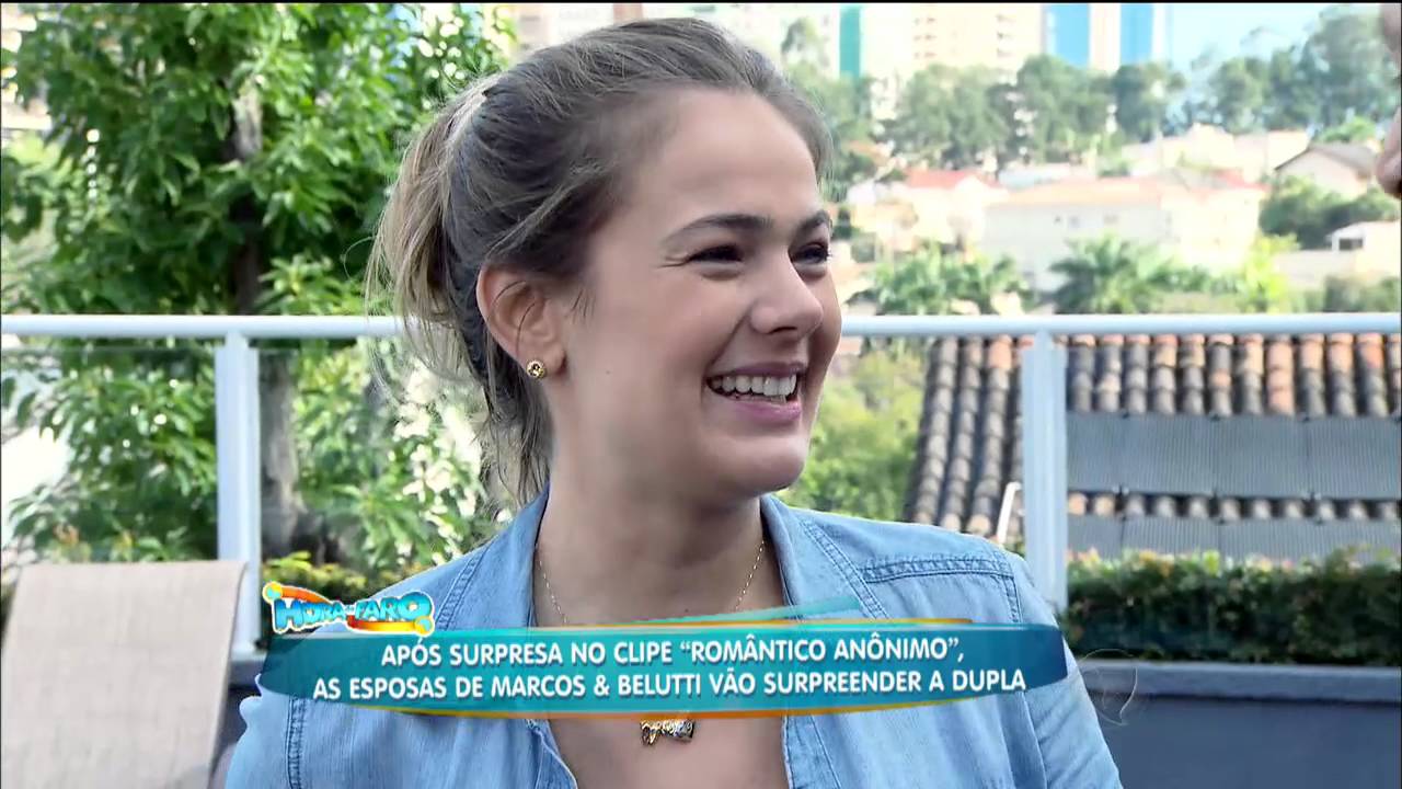 Marcos e Belutti ganham homenagem das mulheres na Hora do Faro