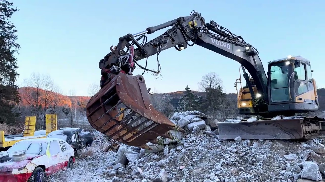 VOLVO ECR145DL