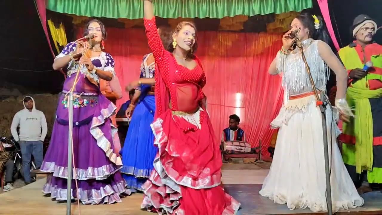 दोस्ती में धोखा मैंने बार-बार खाया है- करिश्मा जी की गजल धाता की सुपर नौटंकी  ऐसी गजल पहली बार 