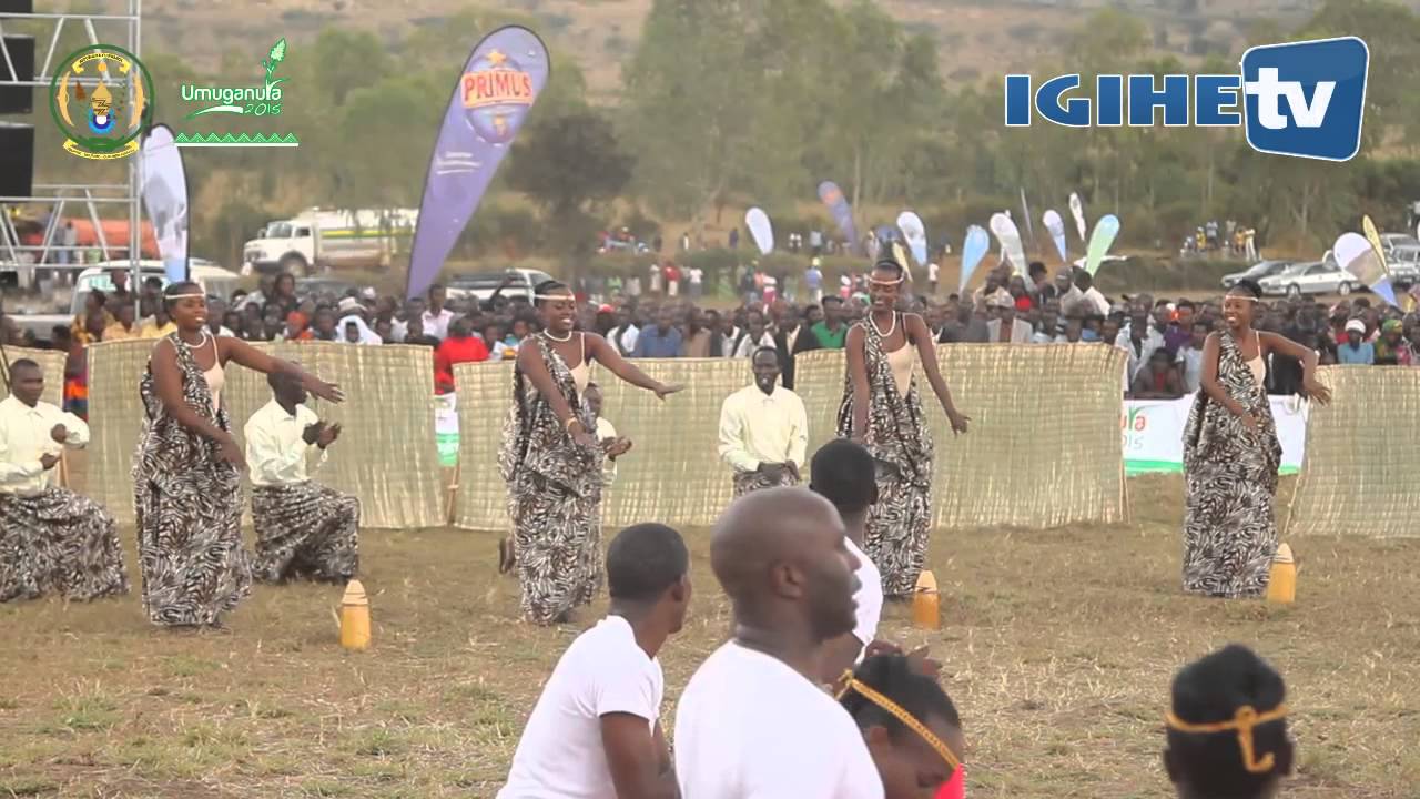 Nyagatare: Mu ishusho y’umuco Nyarwanda, hizihijwe umunsi w’Umuganura 2015