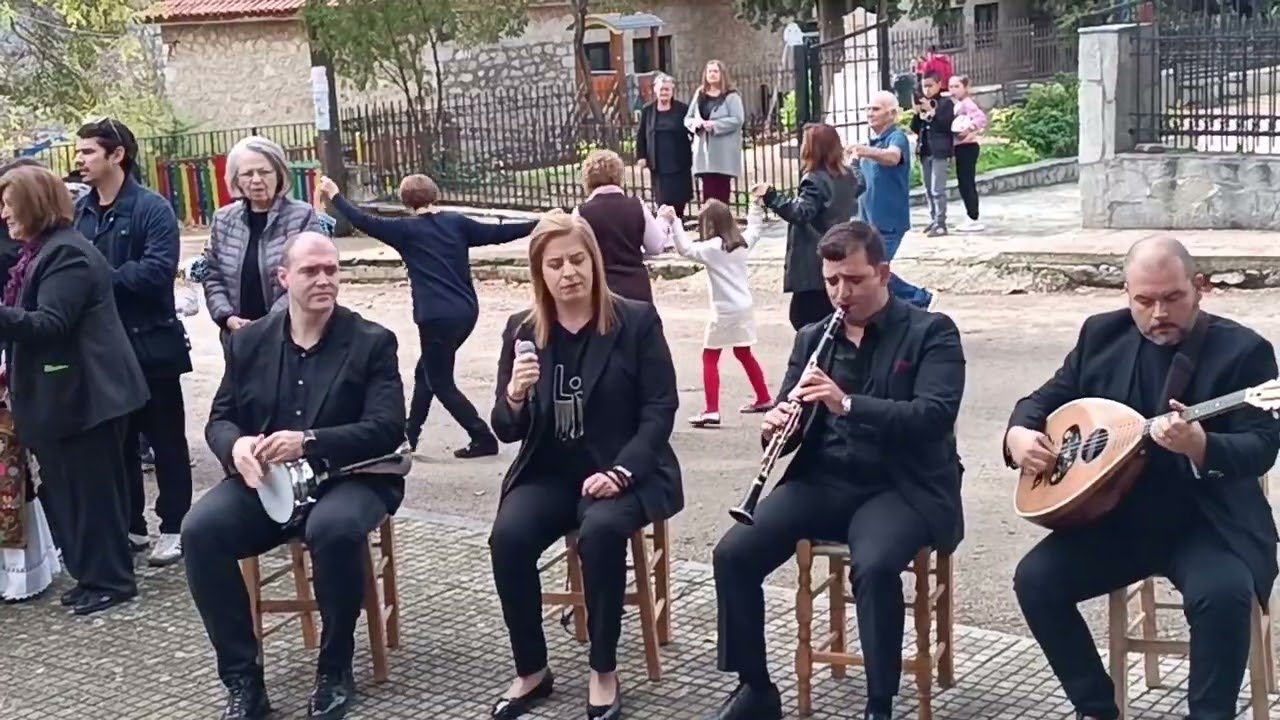 Γωγώ Τσαμπά - Τι να της κάνω της καρδιάς.